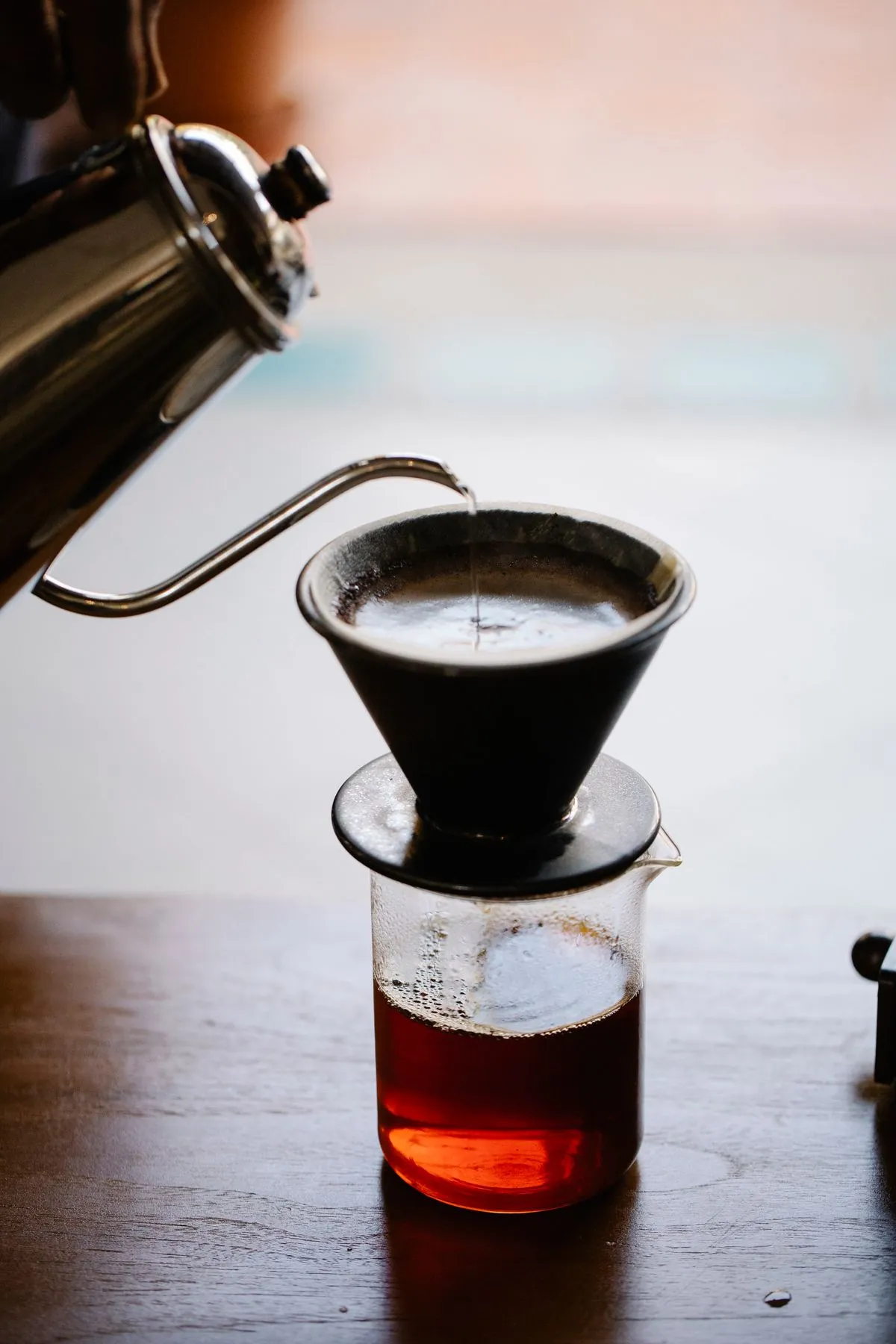 Preparo de café coado em casa